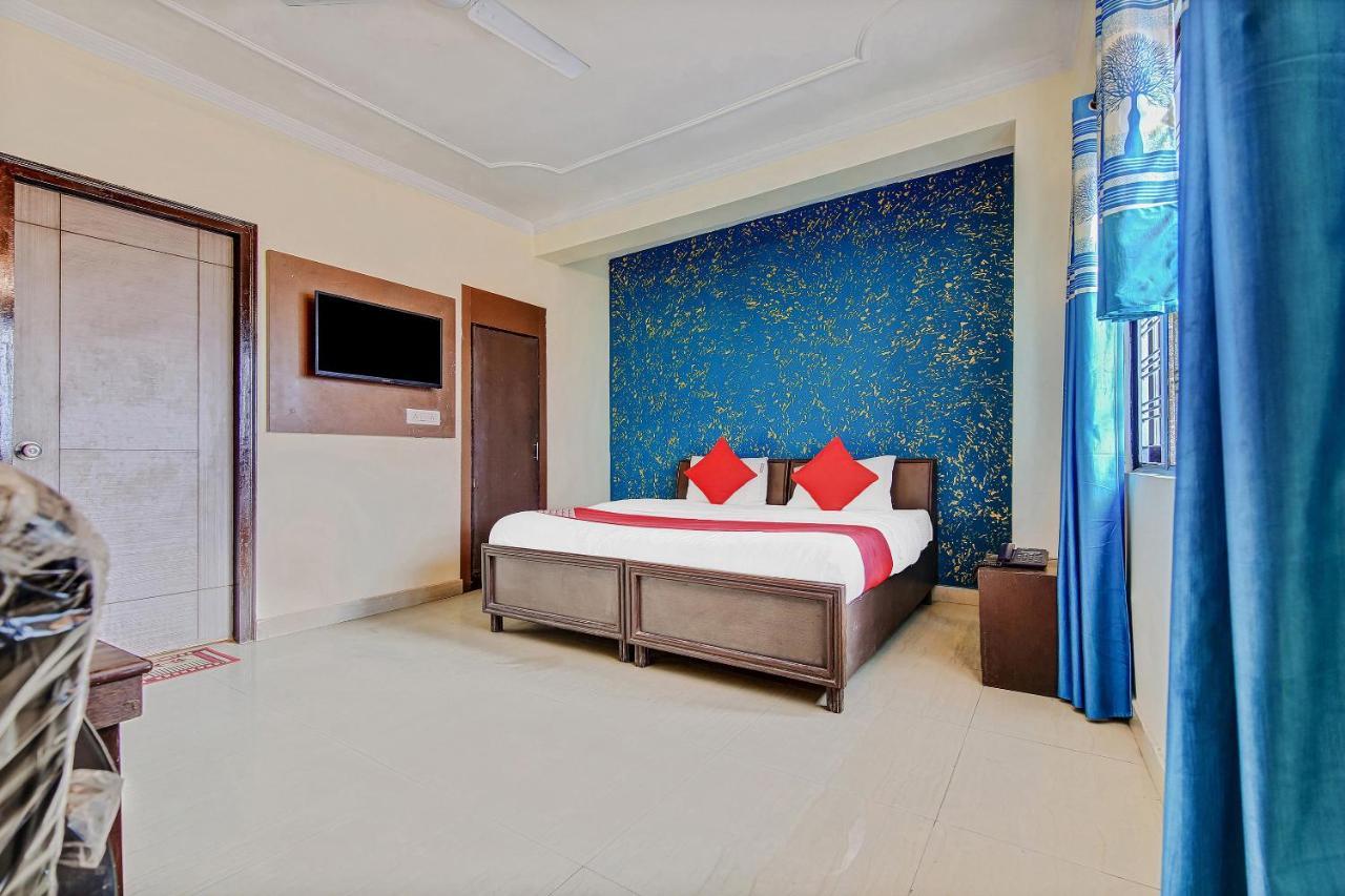 Aerocity Grand New Delhi Buitenkant foto