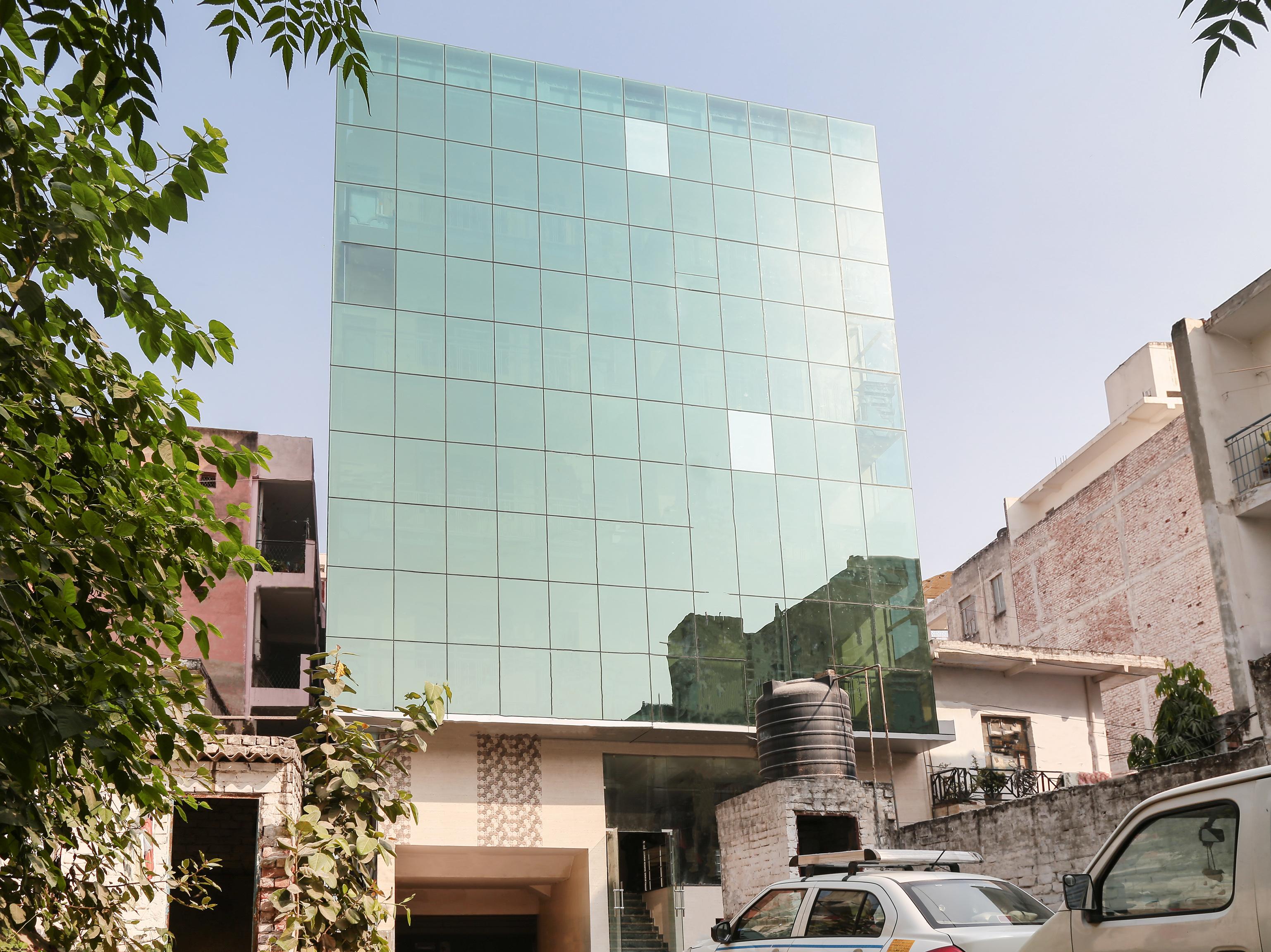 Aerocity Grand New Delhi Buitenkant foto
